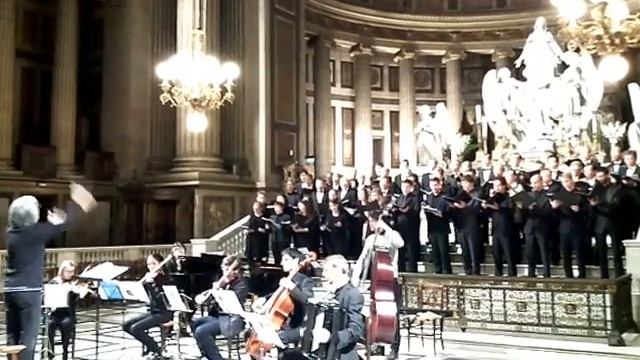 A L'eglise De La Madeleine, 2 Mai 2016