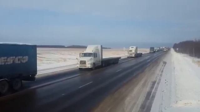 Колонна протестующих против системы Платон на Сахалине