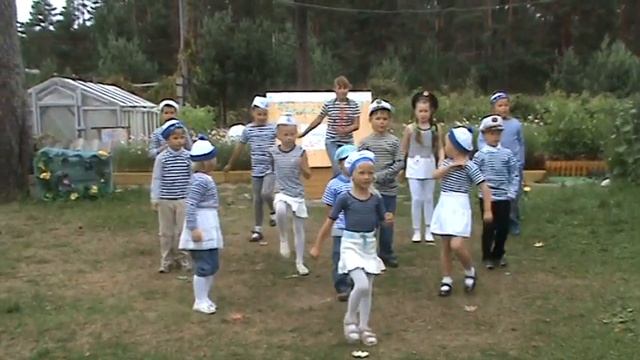 Анютка песня в честь морского флота