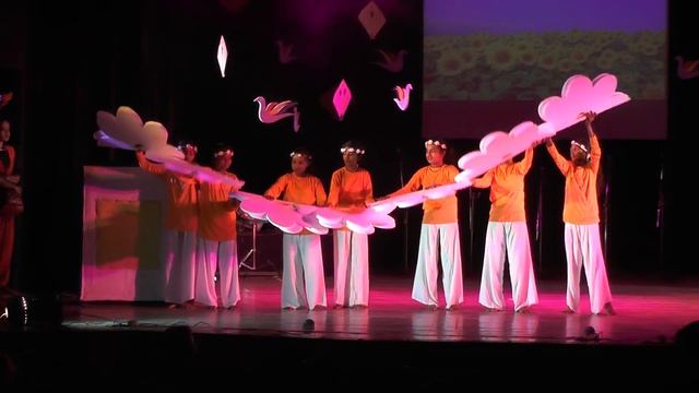 Flower Dance by Dalchut students смотреть онлайн