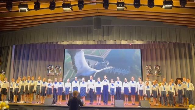 "Улетели журавли" С. Плешак, сл. Благининой. Хор "Апрель" смотреть онлайн