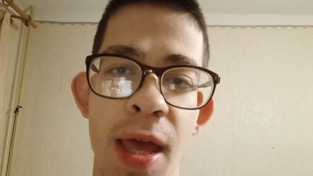 Две старых сосны обнялись и скрипят - Олег Чухонцев смотреть онлайн