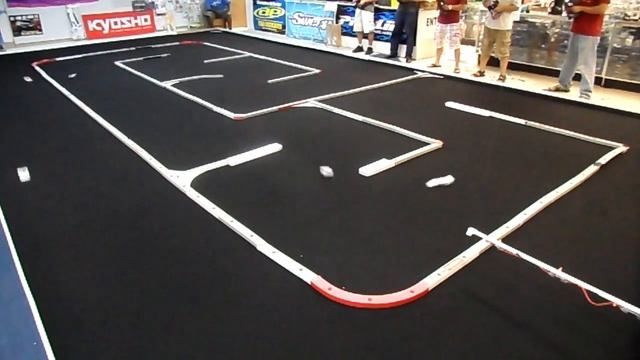 CruzinRC Kyosho Mini z A-Main 2WD 7 16 11 смотреть онлайн