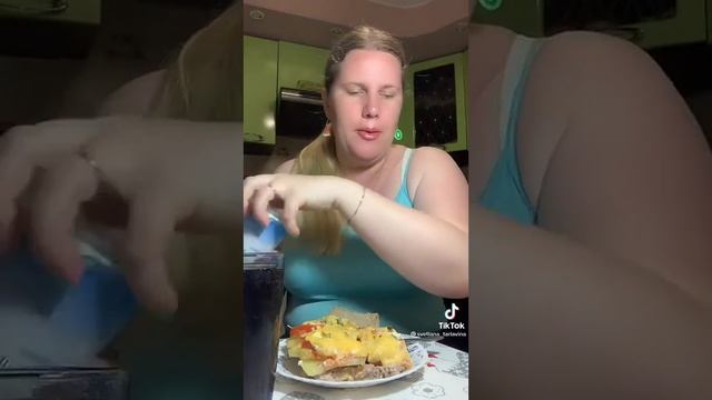 Светлана пробует 