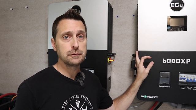 Choosing The Right Solar Inverter Charger | Off Grid Vs Hybrid | Cost Comparison смотреть онлайн