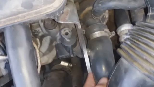 عندى هواء في روتور فى ماء الرديتر مع العلم بدلت جوان كيلاس@Mecanique Mokhtar Tunsie تعلم مع مختار смотреть онлайн