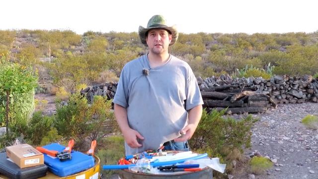 PEX! End of the World Plumbing Part 1 | Manifest Practicality E013 смотреть онлайн