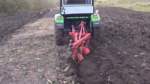 ПАШЕМ НА ТРАКТОРЕ РУСТРАК 244 "XINGTAI"