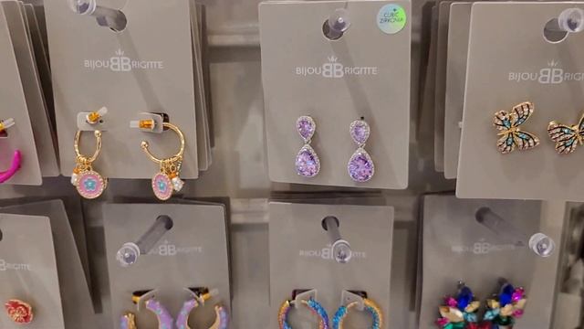 #Обувь #новаяколлекция #Бижутерия #BB #BijouBrigitte смотреть онлайн