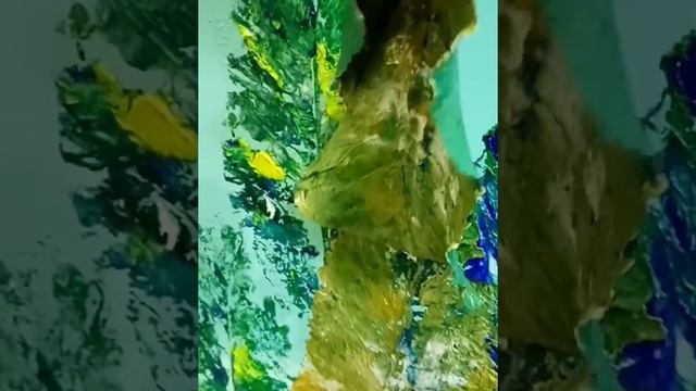 Рисунок на стене,при помощи листьев. смотреть онлайн