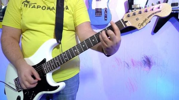 FENDER SQUIER Affinity 2021