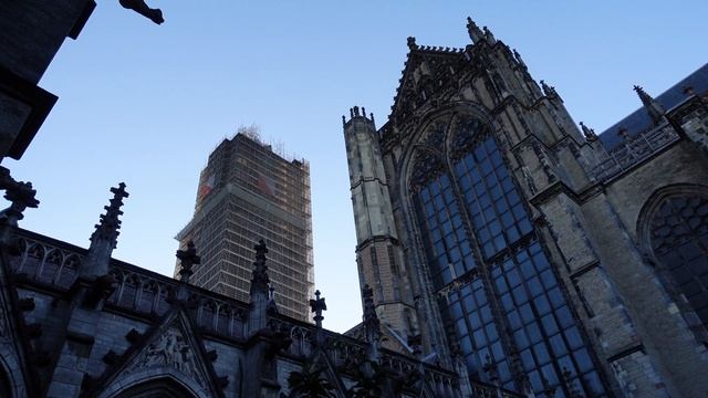 Utrecht Cathedral Bell Tower ''De Dom'' A Monday Night Concerto, Radiohead & Mario Bro's At The End