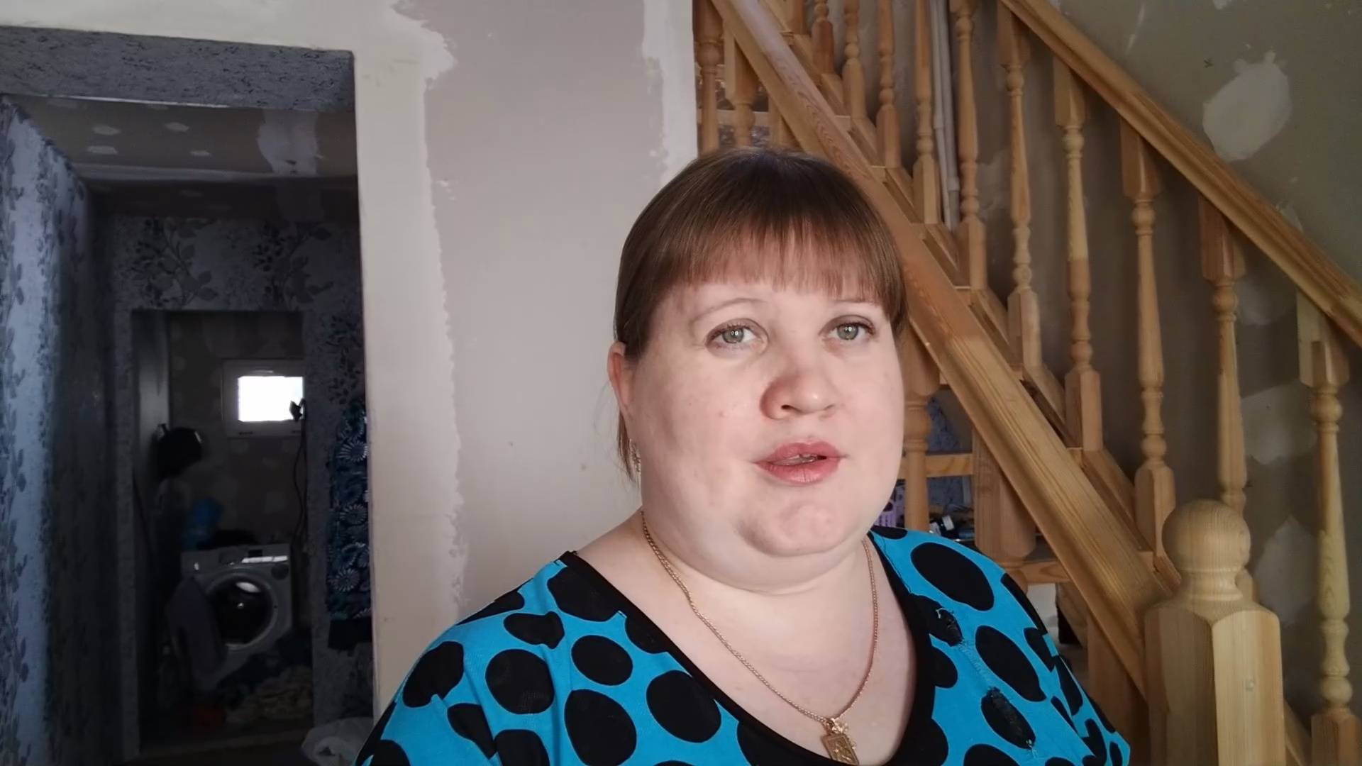 ПРОСТАЯ ЖИЗНЬ //ДЕЛАЕМ РЕМОНТ СВОИМИ РУКАМИ НА 2 ЭТАЖЕ //ЖИЗНЬ ПРОСТЫХ ЛЮДЕЙ// смотреть онлайн