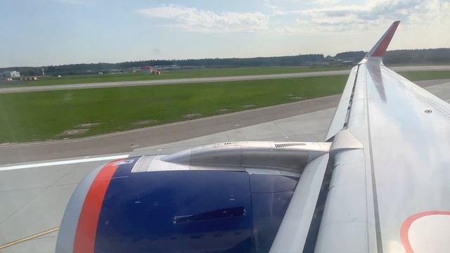 Посадка А320neo Аэрофлота | Мост для самолетов в Шереметьево смотреть онлайн