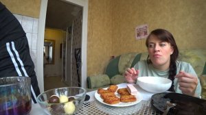 МУКБАНГ ДРУГАЯ ВЕРСИЯ - ПЕЛЬМЕНИ / ОВОЩИ / БУТЕРБРОДЫ / ПЕЧЕНЬЕ / КОНФЕТЫ / EATING MUKBANG АСМР