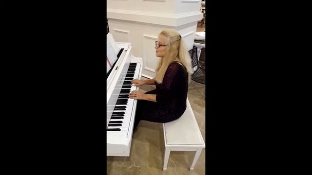 Delphin DIVA-Adriana Venkova смотреть онлайн