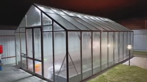 Теплица со стеклом БОТАНИК Стандарт 2,8х6,27м +все включено