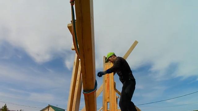 КАРКАСНИК. установка конька из бруса одному. 2 часть ФИНАЛ. MAXMOUNT смотреть онлайн
