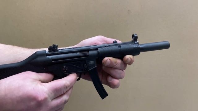 Miniature H&K MP5SD in 1/2 scale firing full-auto by MINIATUREARSENAL смотреть онлайн