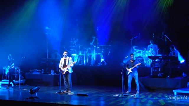 bROTHERS iN bAND-So Far Away HD.The Very Best Of dIRE sTRAITS-Centro Niemeyer.Avilés смотреть онлайн