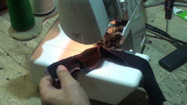 Оверлок Bernina 870D смотреть онлайн