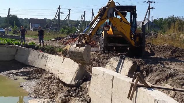 ламаємо бетон смотреть онлайн