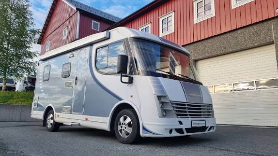 Smallest 19 Ft. Class A Camper - Dethleffs Globebus Integral