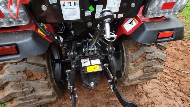 Solis 24 10 hour review. Is this the most affordable tractor ever? смотреть онлайн