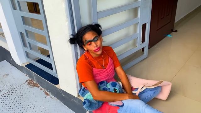 LALY LA FEA (LA PRIMA LINDA DE LALY) 😂😂😂 @Familia-mateo смотреть онлайн