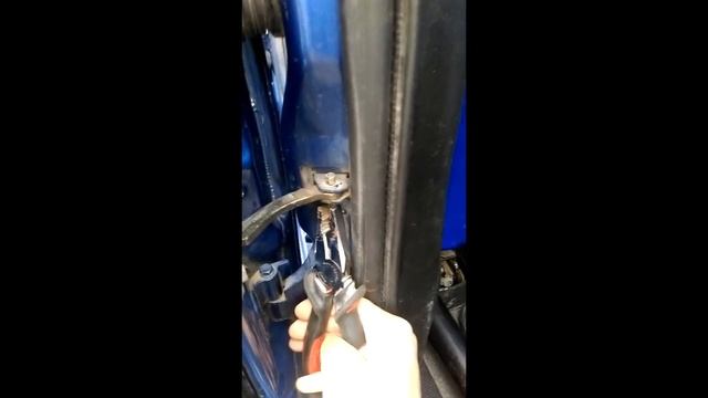 Araç Kapısı Açılıp Kapanırken Çok Ses Yapıyorsa Kapı Pimi Değişimi Tempra Tipo смотреть онлайн