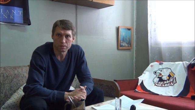 Анатолий Чистяков, тренер команды "Трактор-96" смотреть онлайн