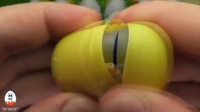 Unboxing amazing 24 Kinder Surprise Eggs смотреть онлайн