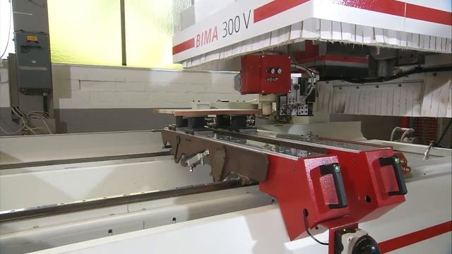 IMA Bima 300V - работа в демо-зале смотреть онлайн