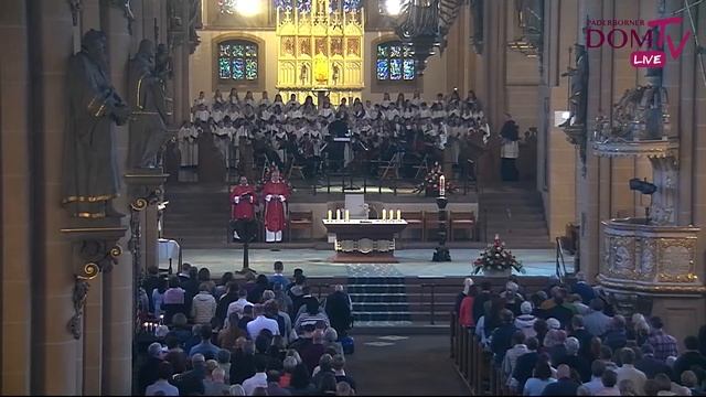 Lateinisches Festhochamt an Pfingsten aus dem Hohen Dom in Paderborn смотреть онлайн
