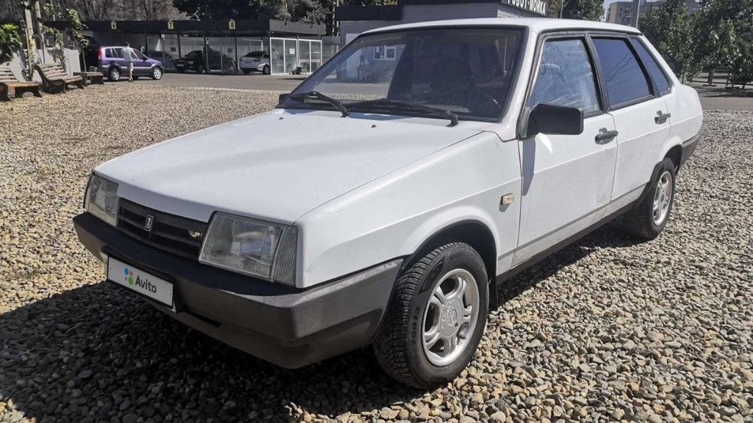 Ваз 21099 2000г.