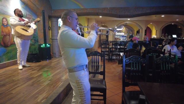 Mariachi Life - La Barca Downey CA смотреть онлайн