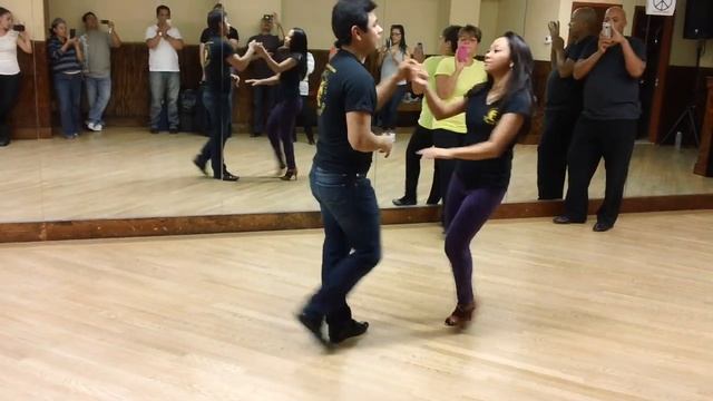 Salsa Partnerwork - Lorenz Latin Dance Studio смотреть онлайн