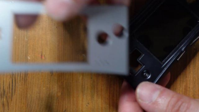 Game Boy Micro Repair! Replacing a broken screen and repairing other common issues смотреть онлайн