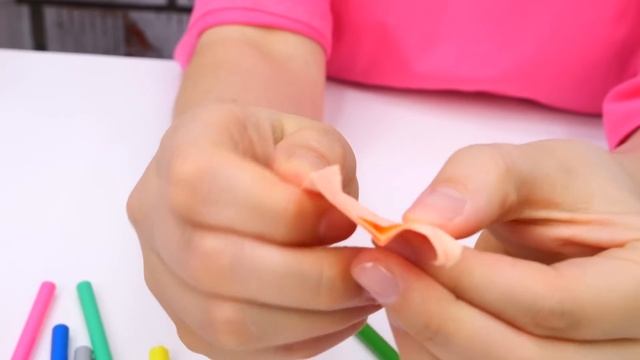 Чейз Щенячий патруль ищет ДРУГА на Новый Год! Шоу Тойклаб для детей. Ищем по подсказкам смотреть онлайн