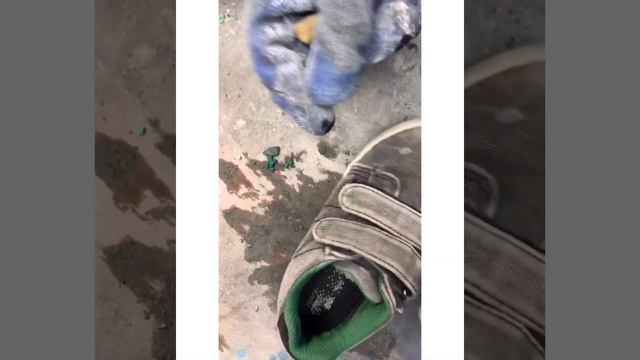 Turn old shoes to cement planter смотреть онлайн