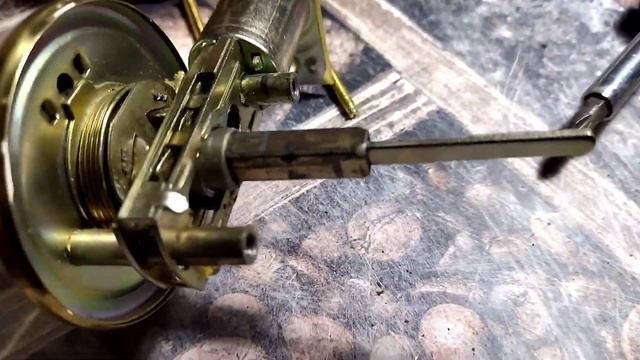 Что Внутри? Часть 5! Дверная Ручка С Замком. смотреть онлайн