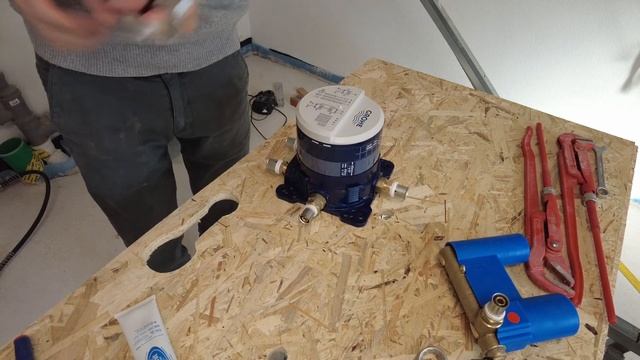 🔵 100% Dicht mit Hanf: Abdichten eines 1/2 Zoll Messing TH Pressfittings an eine Grohe SmartBox смотреть онлайн