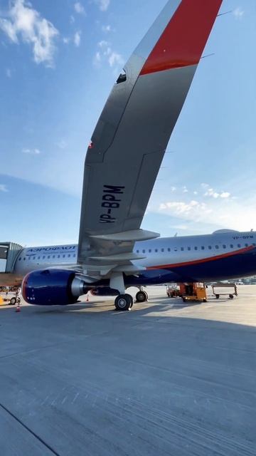 Посадка в самолет #аэрофлот #a320 #shorts #шереметьево смотреть онлайн