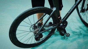 Приехал ещё один карбоновый китайский шоссейный велосипед. Тренировка, велотрек, тест. Twitter r12