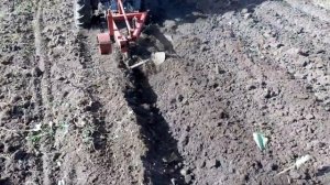 кмз с двухкорпусным плугом