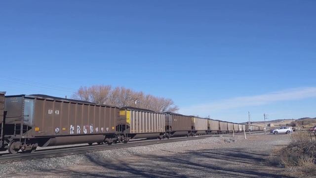 Southbound BNSF Loaded Coal through Palmer Lake, CO смотреть онлайн