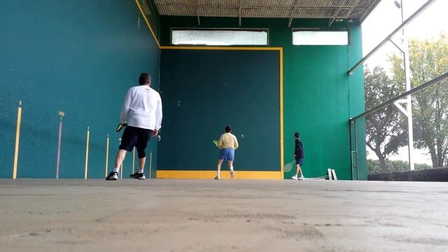 Frontenis Francisco/Raul Vs Jose Luis/Jorge смотреть онлайн