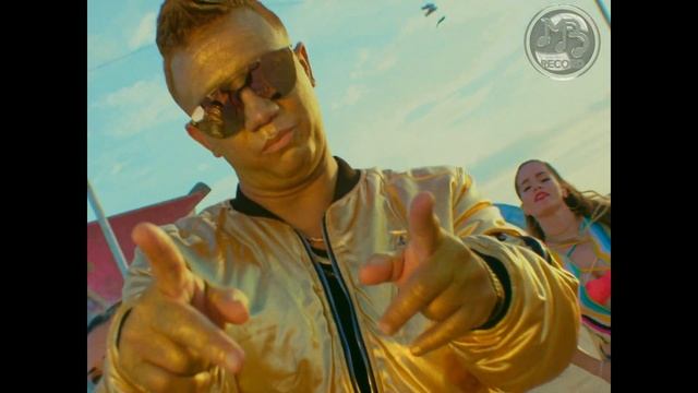 Maykel Blanco y Su Salsa Mayor | Que Tiene Que Te Mueve (Official Music Video) смотреть онлайн