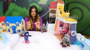 Маринетт потеряла НОВОГОДНЕЕ НАСТРОЕНИЕ! Ищем по подсказкам вместе с Машей Той Клаб