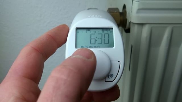 Smart Home Test: Model N pro+, von Komforthaus/eQ-3, programmierbares Heizkörperthermostat смотреть онлайн